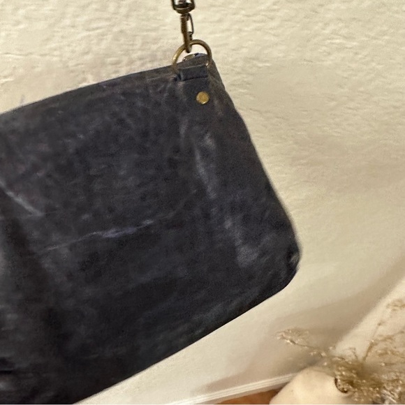 Will Leather Goods Bags Will Leather Goods Crossbody Wristlet